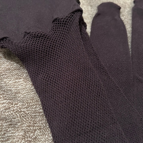Fishnet Tights with ControlTop - Picture 2 of 2